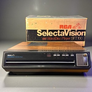 Vintage RCA SelectaVision SFT-100 CED Player Powers On No Video Output