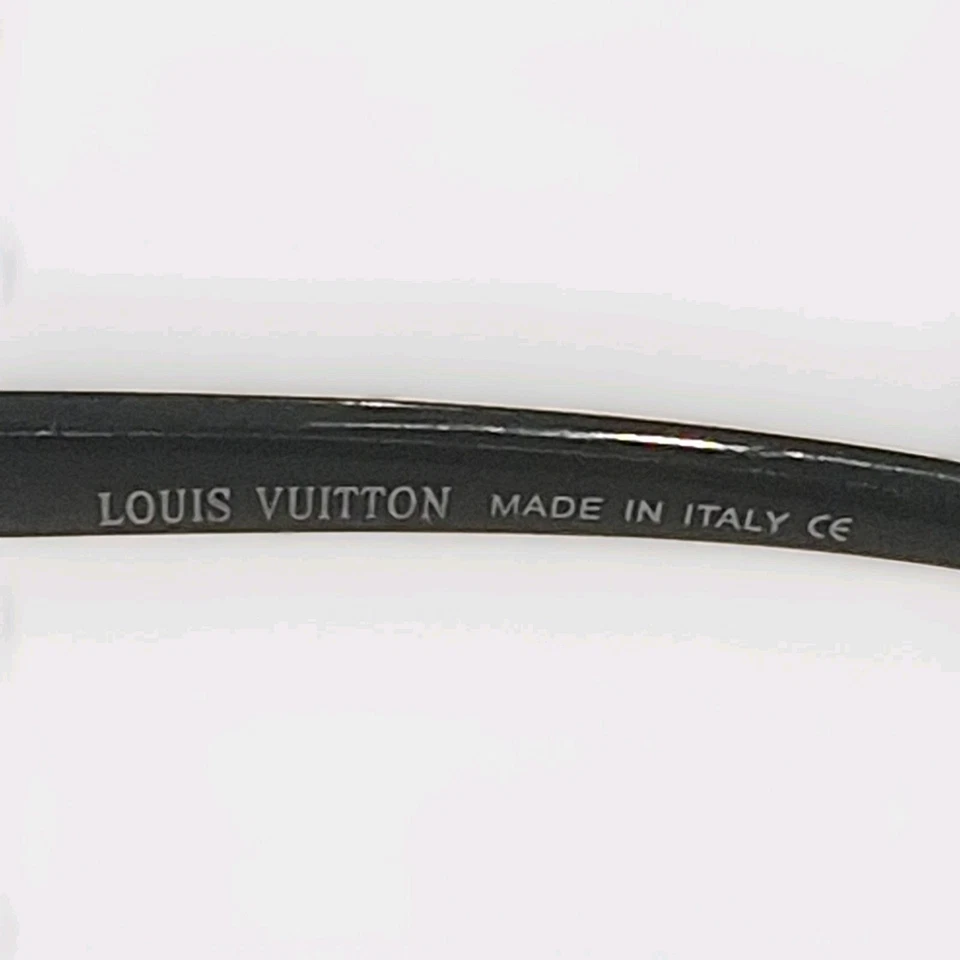 正品路易威登太阳镜,华丽! 3019 55 □ 18-138 — 第 4/4 张图片