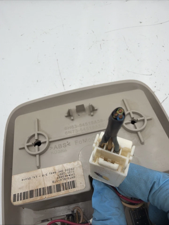 Unidad de luz de lectura de mapa superior Mercury Milan 2006-11 9H6154519A58 OEMB239-11 Foto 3 de 4