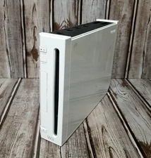 Nintendo Wii White Console Only GameCube Compatible Tested Working RVL-001