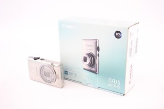 Canon IXUS 220 HS Digital Compact Camera Working w/ Canon 5x Optical Zoom Lens