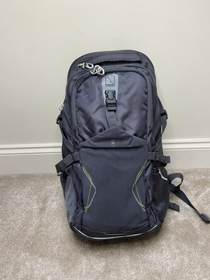 Altura Sector 30 leichter Fahrradrucksack in grau mit wasserdichtem Bezug