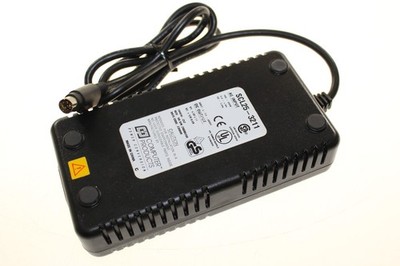 Original Netzteil SCL25-3211 Output: 5V-12V / 2,5A-0,8A Stecker 8 Pin
