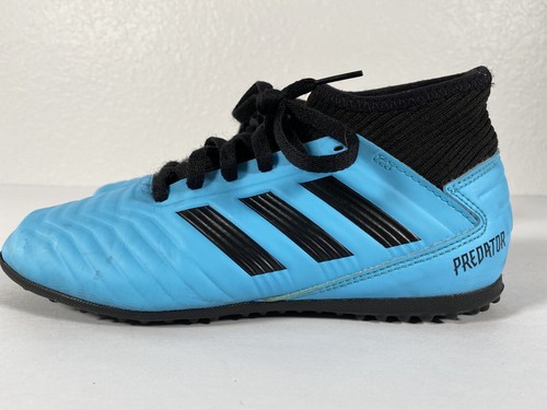 indoor soccer shoes size 3