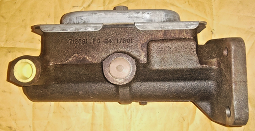 Wagner F71258 Master Cylinder; Fits 1967-1974 CHRYSLER PRODUCTS