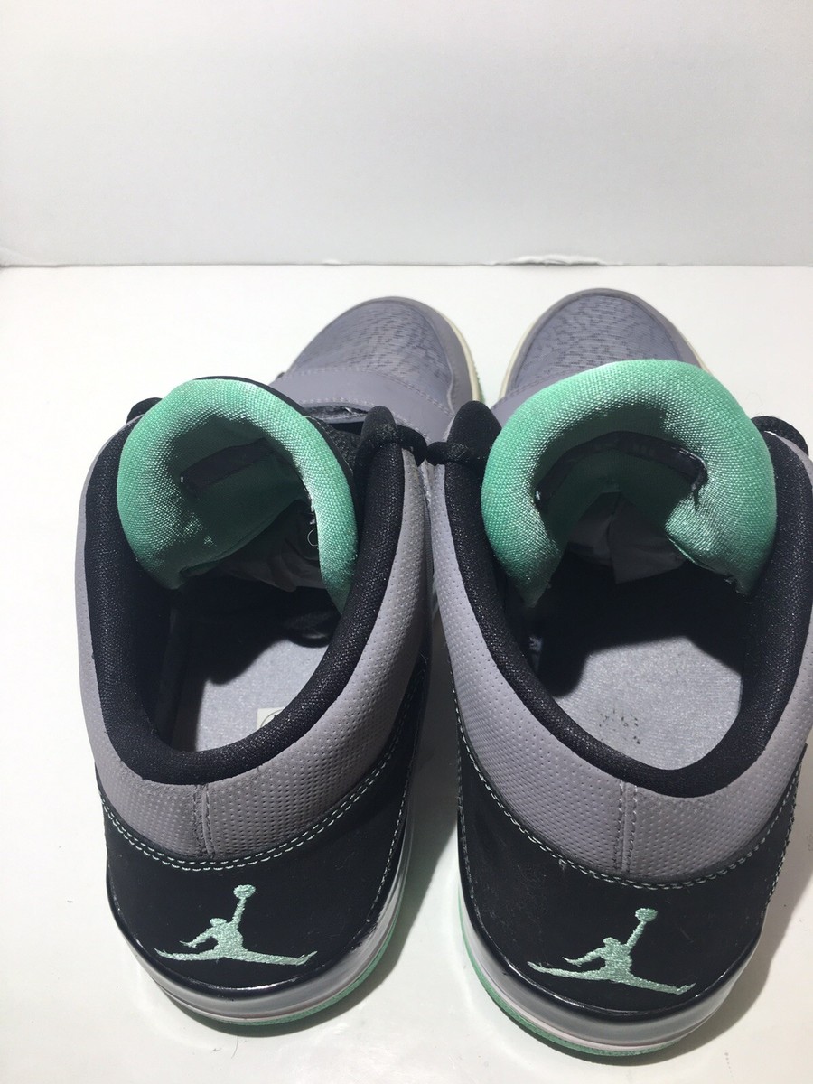 Nike Air Jordan 602661-013 Flightclub 90s trainers green  display picture 1
