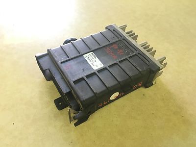1990 91 VOLKSWAGEN JETTA OEM ENGINE COMPUTER BOX 0 261 200 228