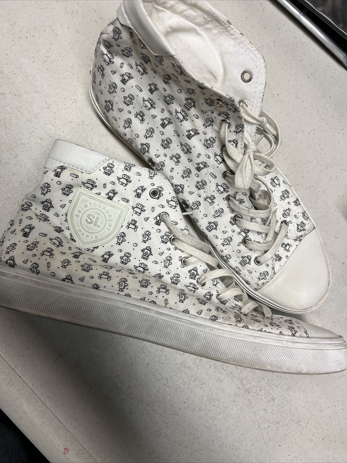 Vintage Saint Laurent Paris SL Men’s Large Size 12-13 Italian Size 46 Rare Print