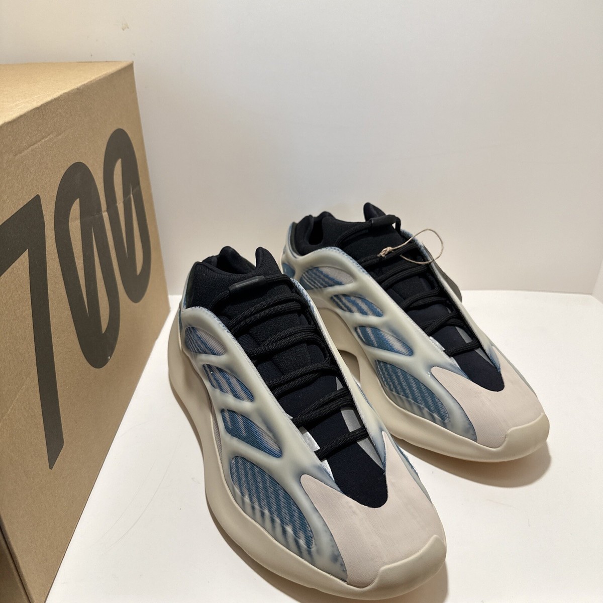 adidas gazelle silver green womens Yeezy 700 V3 'Kyanite' – SneakerSafe