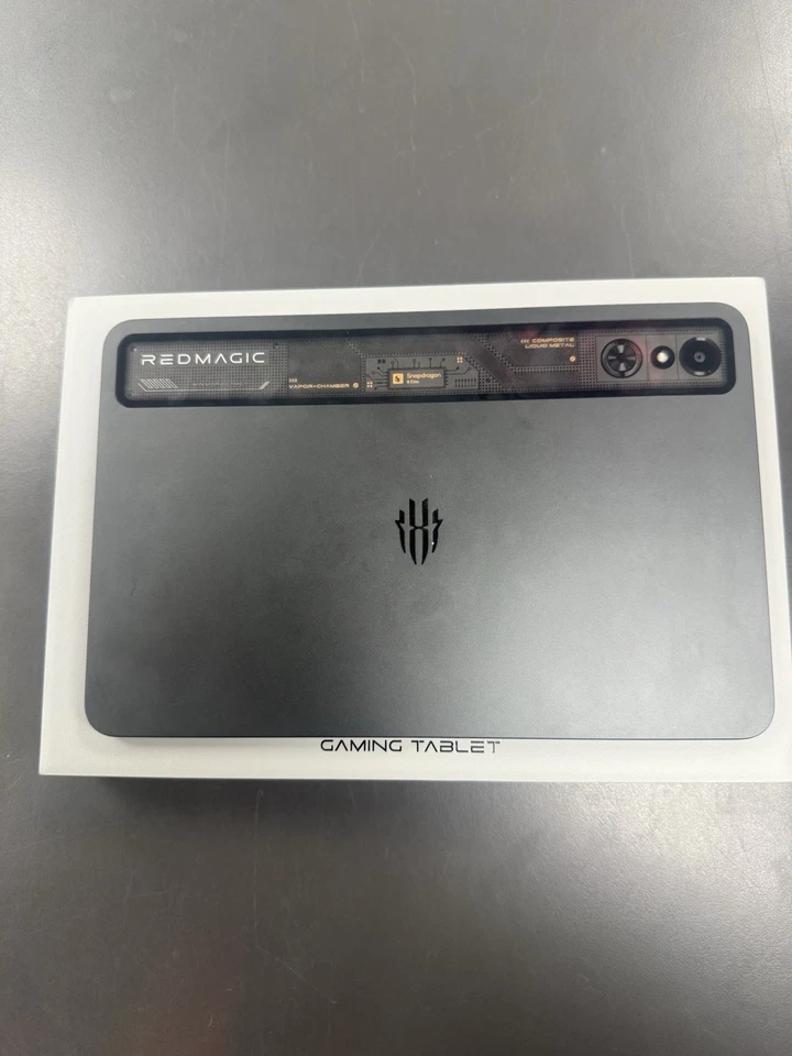 Red Magic Astra Gaming Tablet (12GB RAM) 256GB - Image 2 of 3