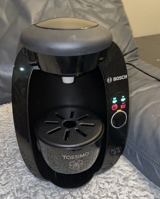 Bosch Tassimo T20 Coffee Maker TAS2002UC8/04 With Cleaning Disc Works Great