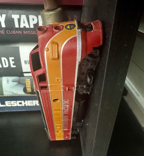 Locomotora diésel Fleischmann N 1:160 Southern Pacific EMD F7 DC 6054 | Condition: Used