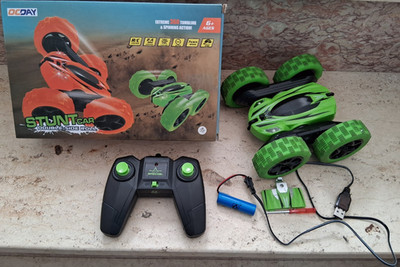 OCDAY RC Stunt Car Offroad Double-Side Roll 360 Tumbling grün schwarz Elektro