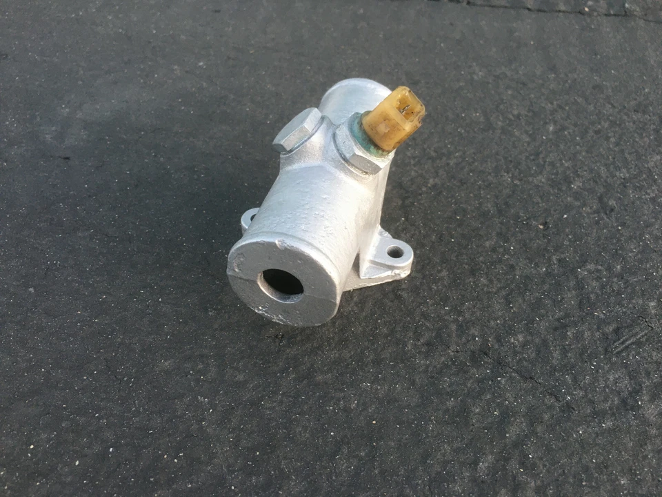 FIAT 124 125 131 132 Termostato Distribuidor de Agua Sensor T Montaje Refrigerante Usado Foto 4 de 4