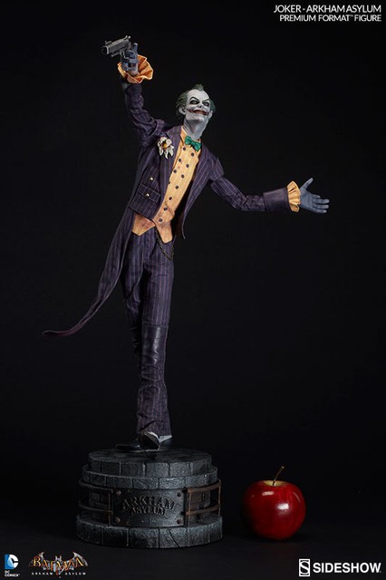 joker arkham asylum figure