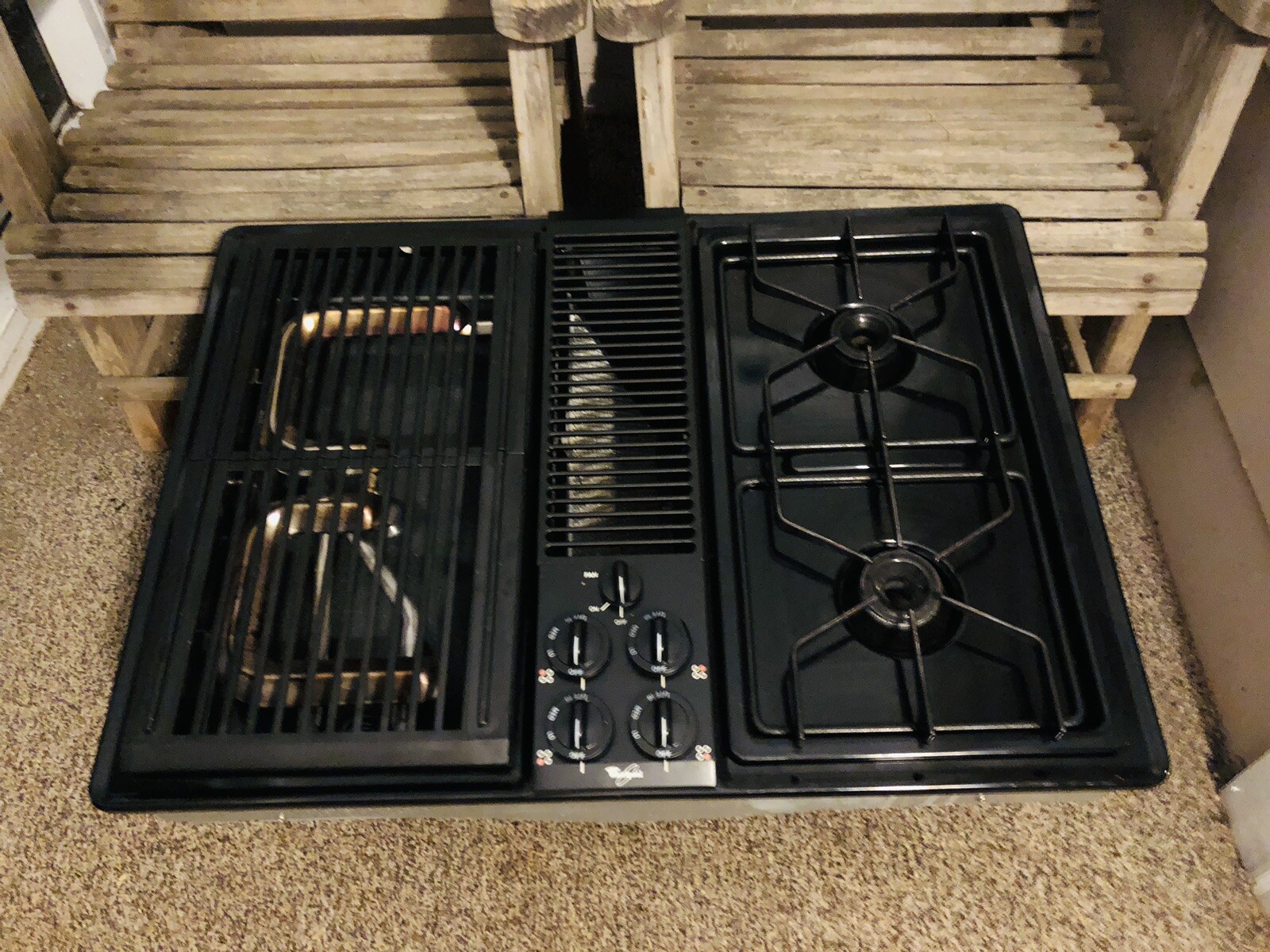 Jenn Air 30” Gas Stove Cooktop Range SC8720EDB Black W/ Downdraft Vent