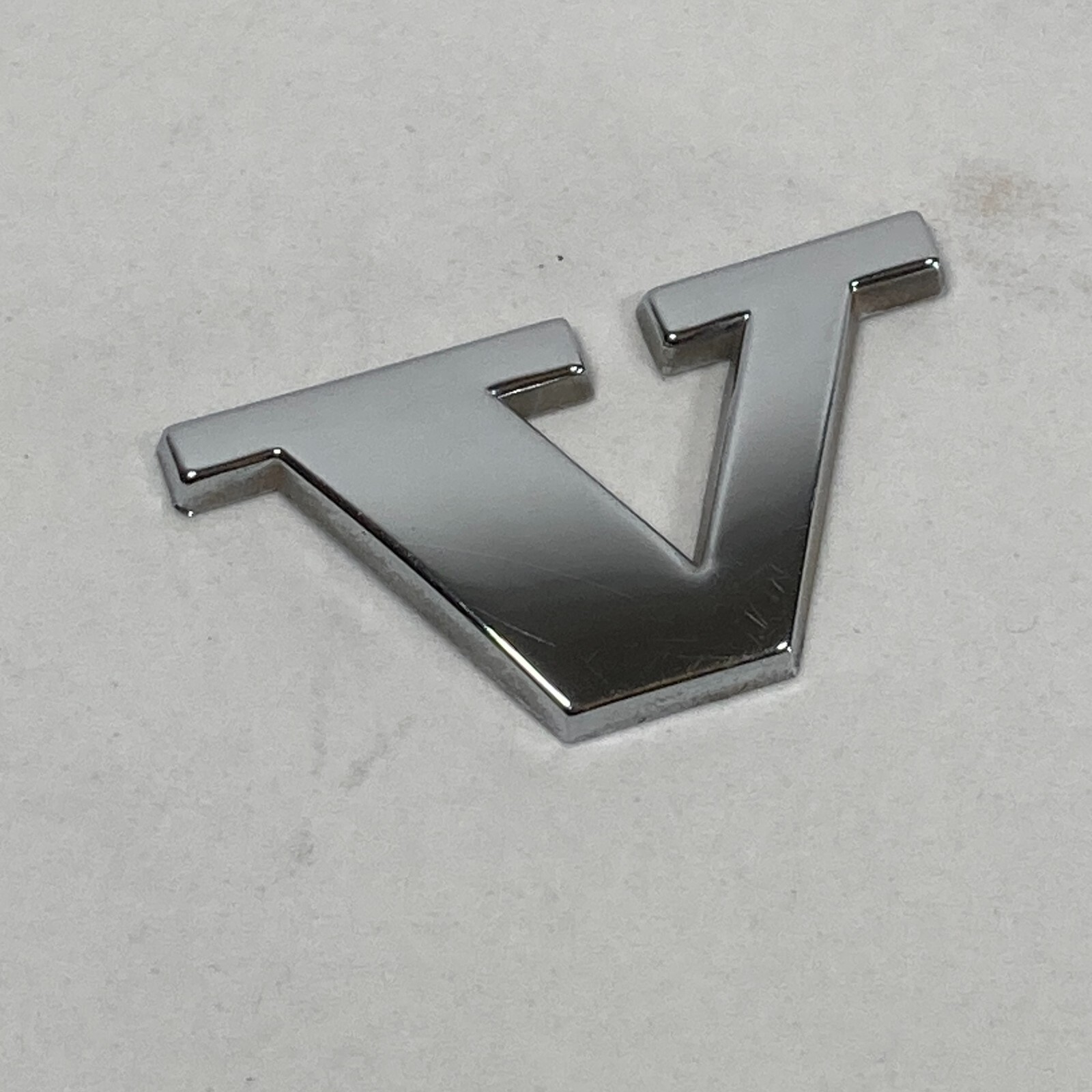 2003-2014 Volvo XC90 Emblem Logo Badge Letter 'V' Rear Tailgate Chrome