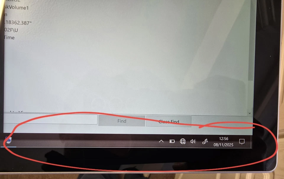Microsoft Surface Pro 7 Core i5 1035G4 10TH Gen 16GB RAM 256GB (Minor Flicker) - Image 3 of 4