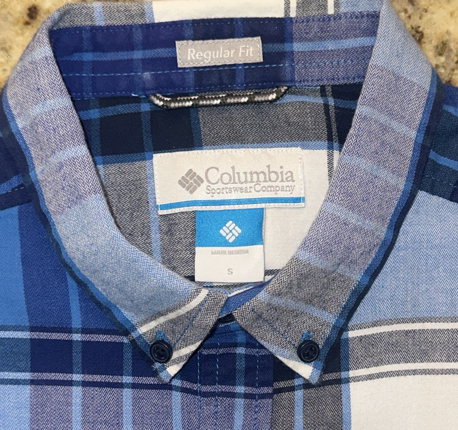 Columbia Men’s Blue Plaid Flannel Regular Fit Button Down L/S Shirt Size S