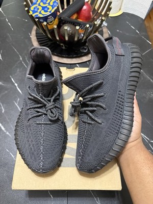 Adidas Yeezy Boost 350 V2 Low Black Non-Reflective Size 11 Brand New