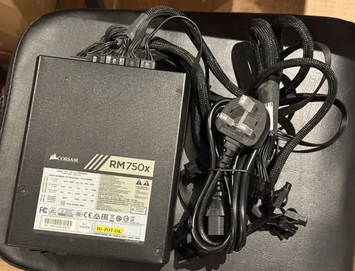 Corsair RM750x 80 PLUS Gold, 750 W Fully Modular ATX Power Supply Unit - Black