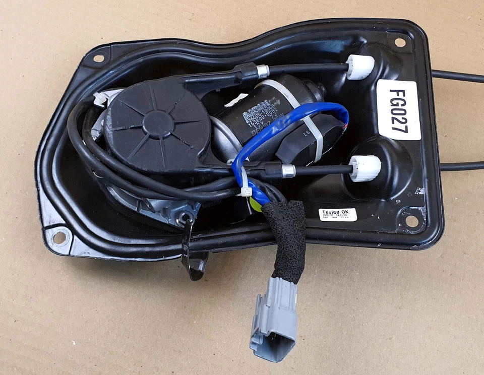 Motor puerta corredera trasera izquierda Toyota Sienna 2004-2010 426605-10060 OEM Foto 2 de 4