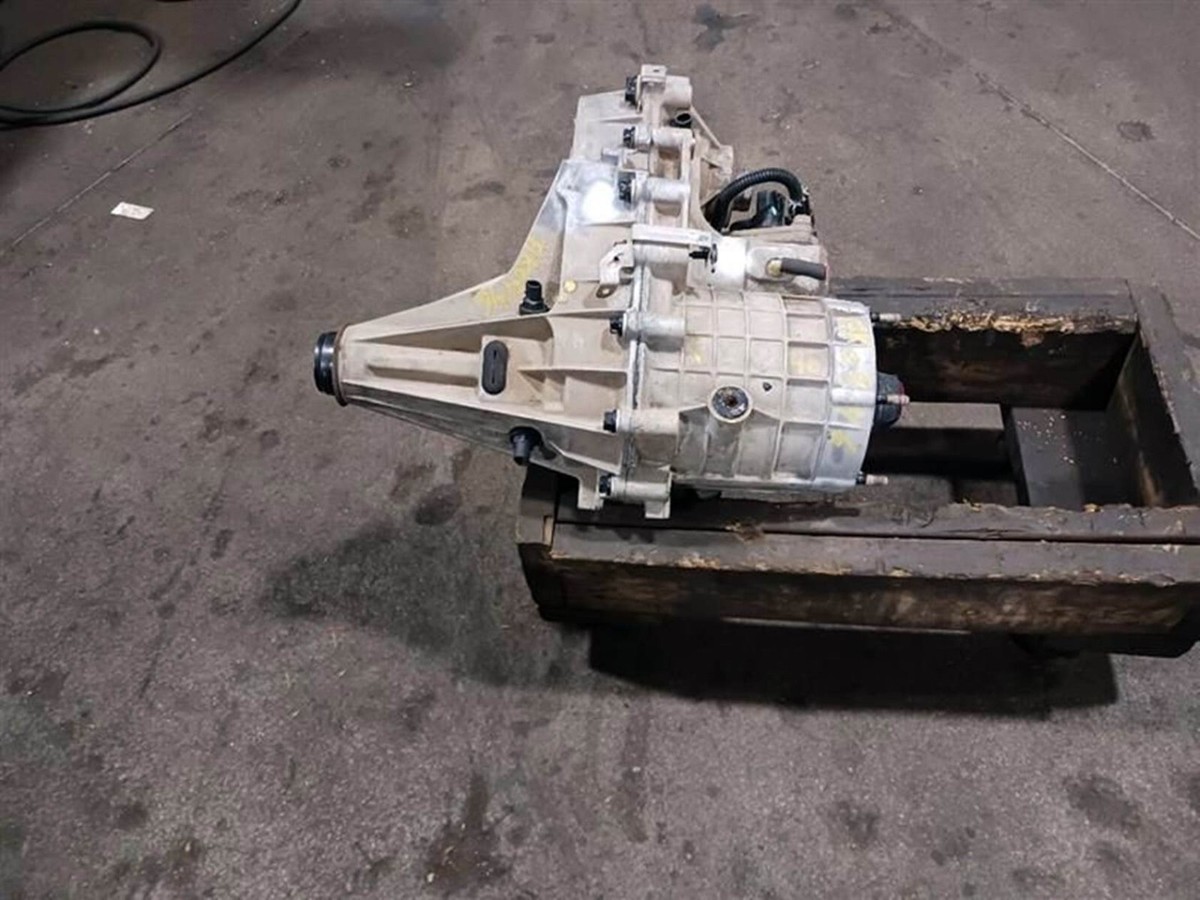 2000-2002 Chevrolet Chevy Tahoe Transfer Case Opt NP8 | eBay