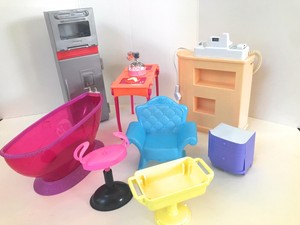 barbie dream house battery compartment