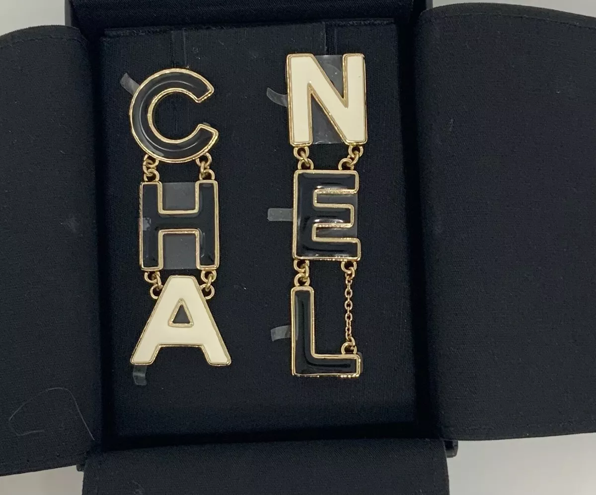 CHANEL, Jewelry, Chanel Cc Logo Tags Drop Earrings Metal With Enamel Black