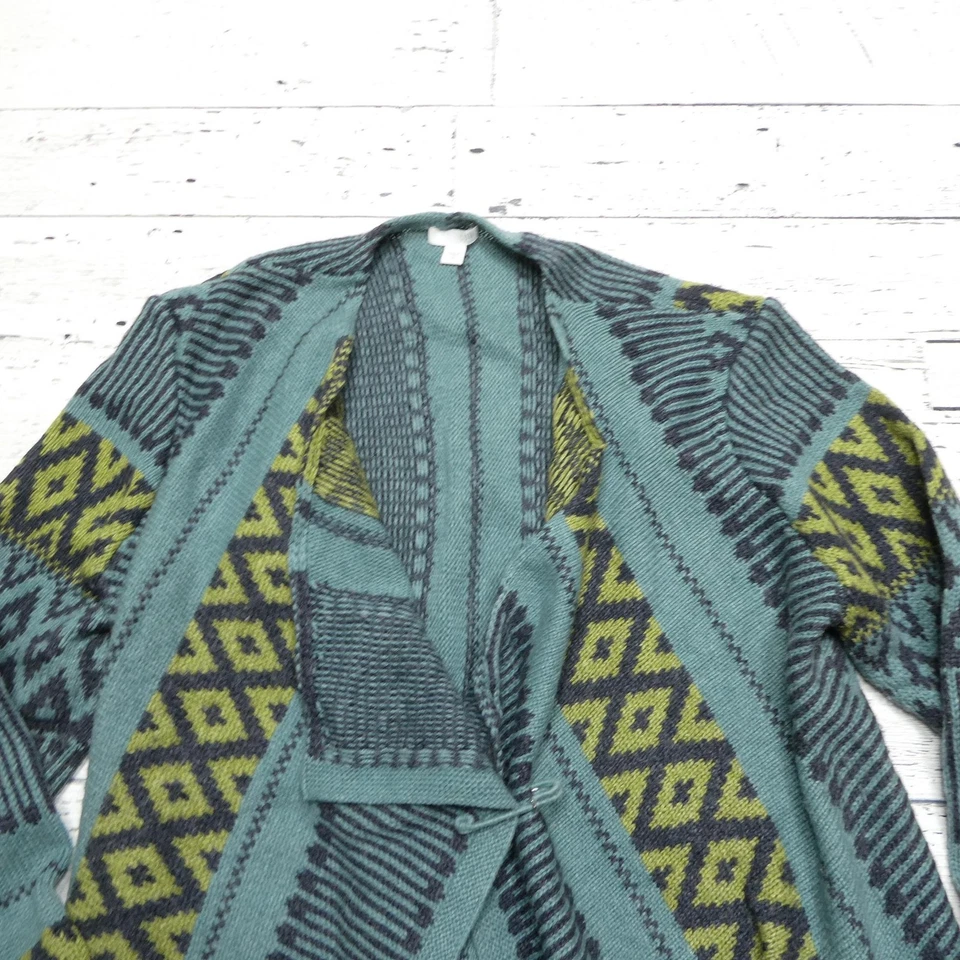 Cárdigan suéter para mujer Jill verde azulado medio lana geométrica alpaca frente abierto Foto 2 de 4