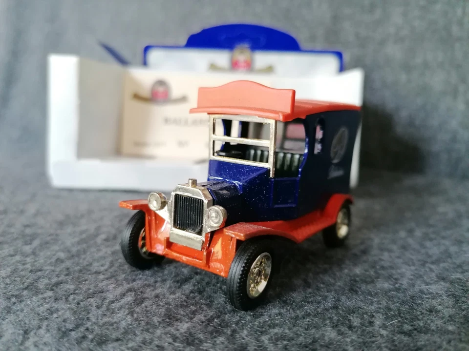 Oxford Die-Cast mini Werbe LKW, Ballantines Ford Model 37T Nr. 6270 in OVP - Bild 3 von 4