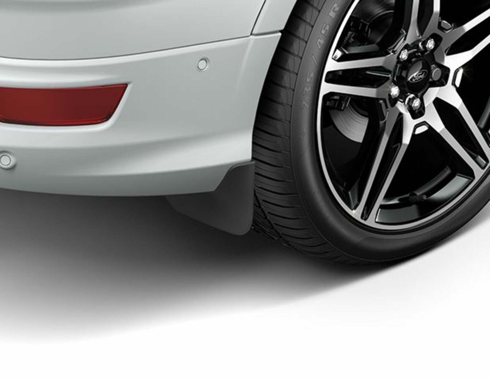 Bavettes arrière profilées pour Ford Kuga de 2016 à 2019