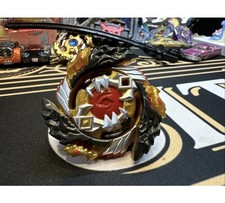 TOMY Hasbro Beyblade Geist Fafnir F4 Red Black Championship Battle Clash