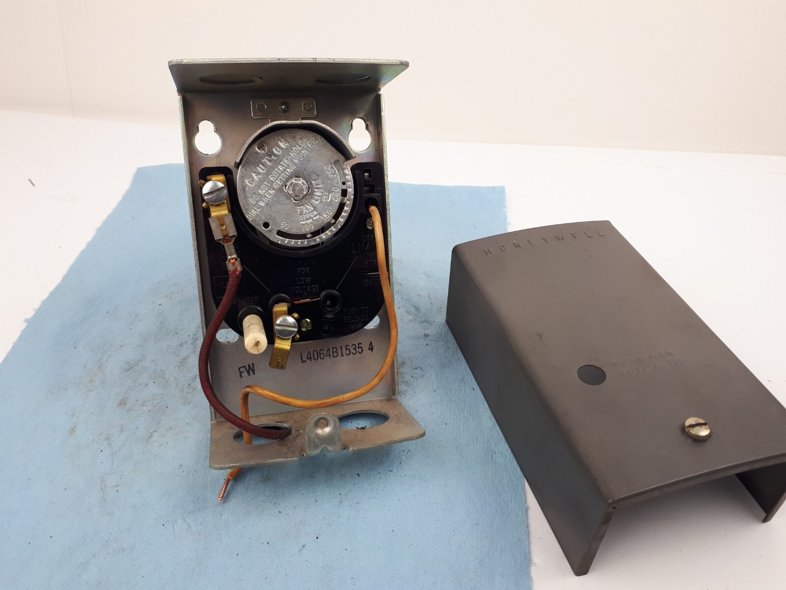 L4064B1535 Honeywell 5'' Combination Fan Limit Switch | eBay