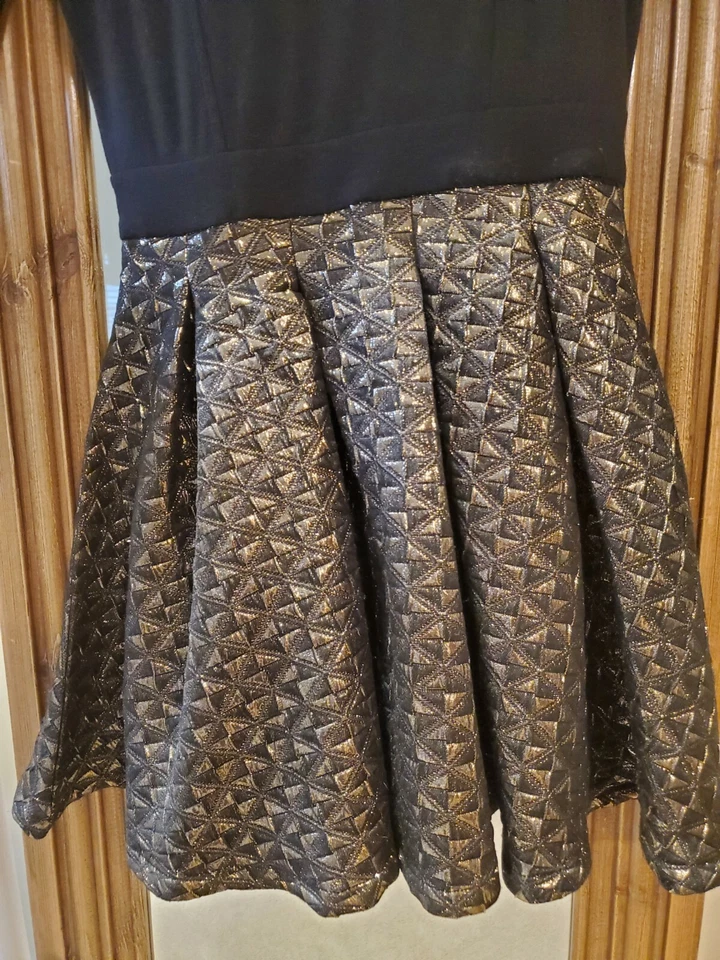 Vestido de Fiesta Formal - Niña Talla 12. por Ella Moss - Negro y Dorado Foto 2 de 4