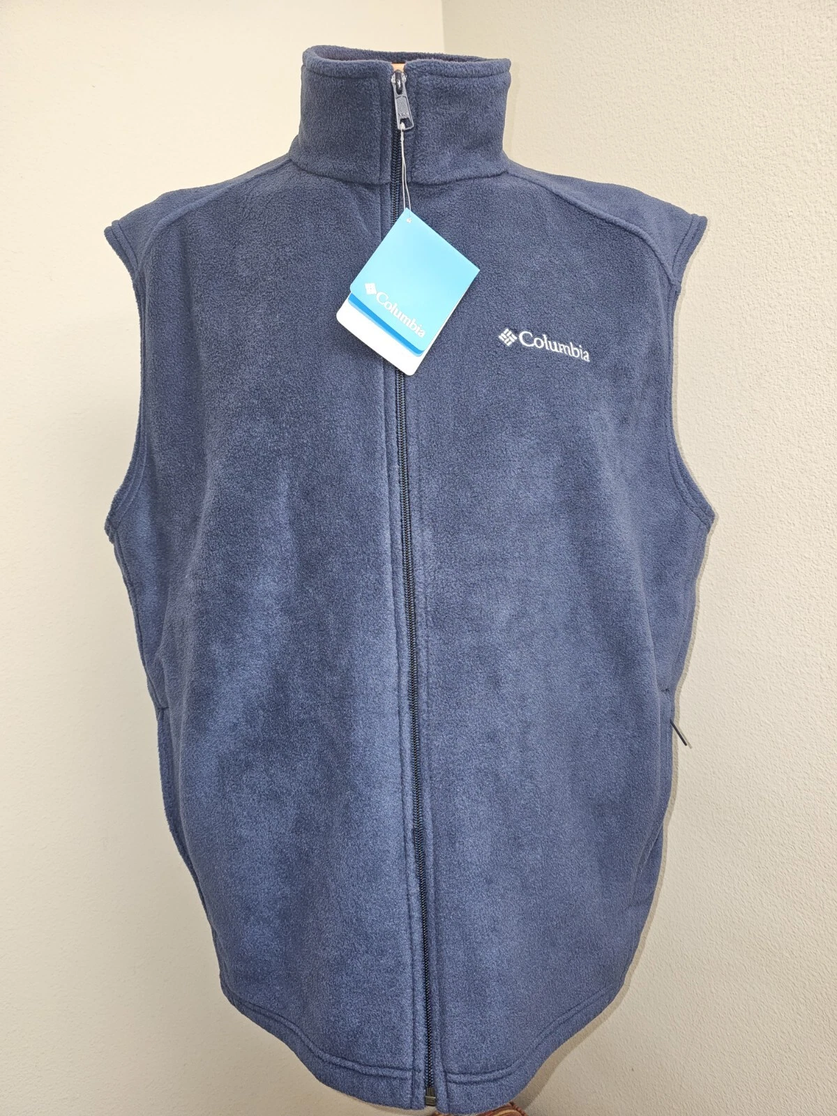 C2 Columbia Cathedral Peak II Vest Men’s XL Blue Fleece Sportswear NWT