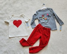 NWT toddler boy's / girl's Valentine's Day Hearts printed outfit set, size 5t