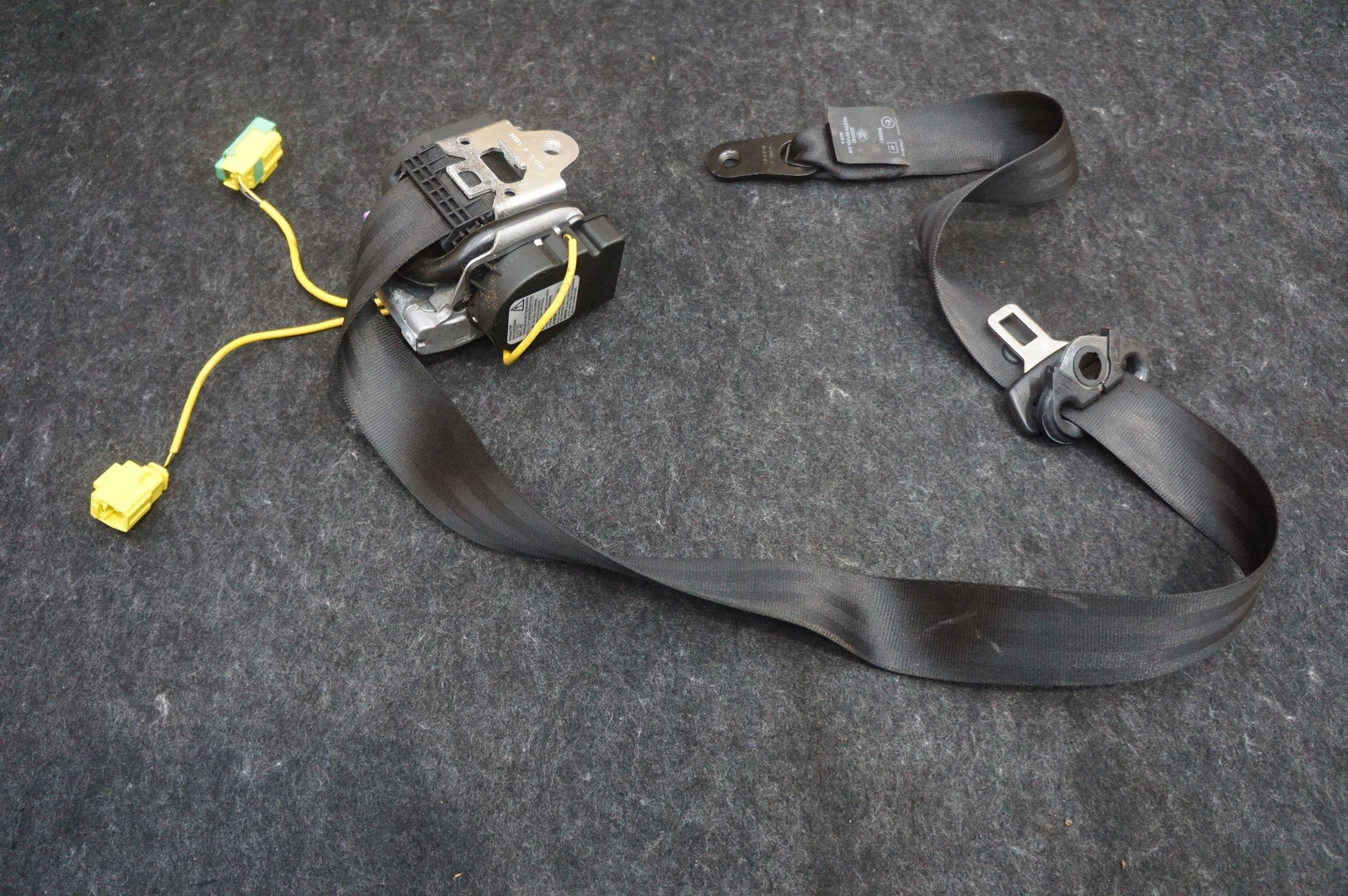Front Left Seat Belt Retractor 3W5857705 Bentley Continental Flying Spur 06-12