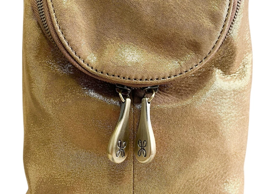 HOBO Fern Messenger Bag W/Top Zip Closure, Fabric Lined Interior Shimmer NWT - Image 4 of 4