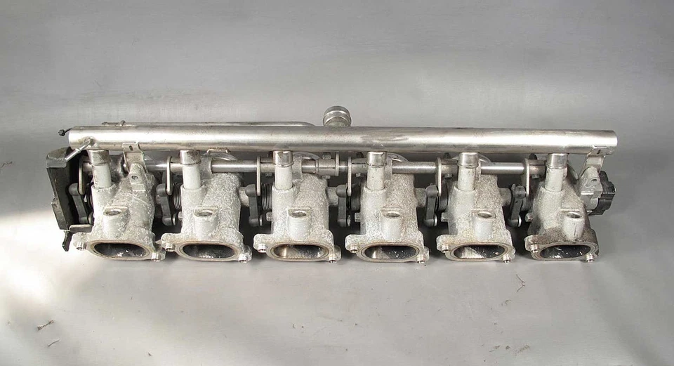 Conjunto de carrocería de acelerador independiente ITB BMW S54 ///M 3,2 L 6 cilindros E46 M3 Z3 Z4 USADO Foto 2 de 4