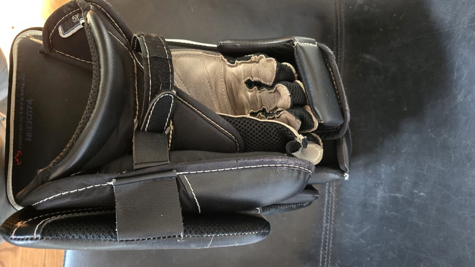 True 20.2 Goalie Blocker - Image 3 of 4