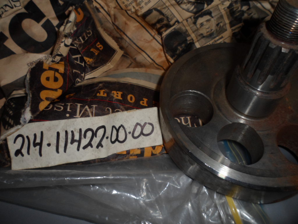 Yamaha Right Crank 1968-71 DT1 1972-73 DT2 RT23 1973 DT3 RT3 214