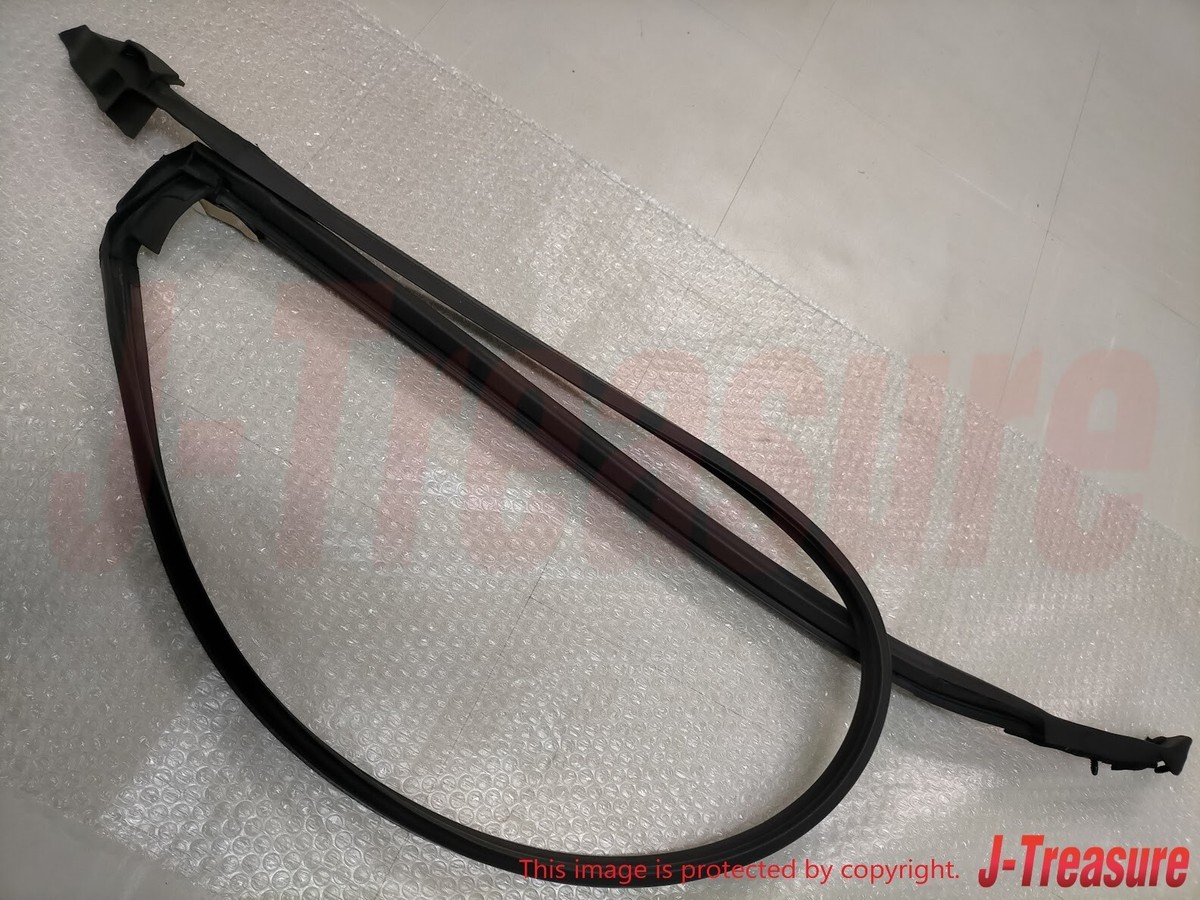 NISSAN 300ZX 89-96 Z32 T-Top 2+2 Genuine A-Pillar Weather Strip