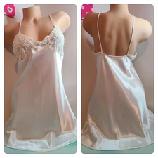 VTG 80s Val Mode Silky Satin & Lace Babydoll Chemise Size M White