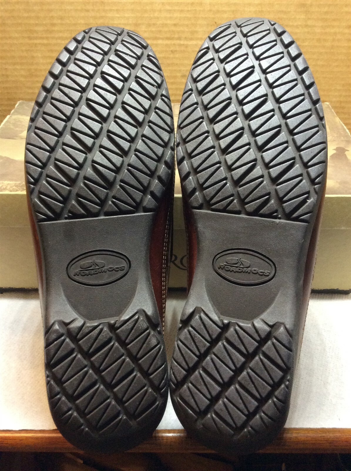 SAOLA Nuovo H.H. Brown Watkins Glen 7 M marrone loden pelle di vitello nabuk {282R}