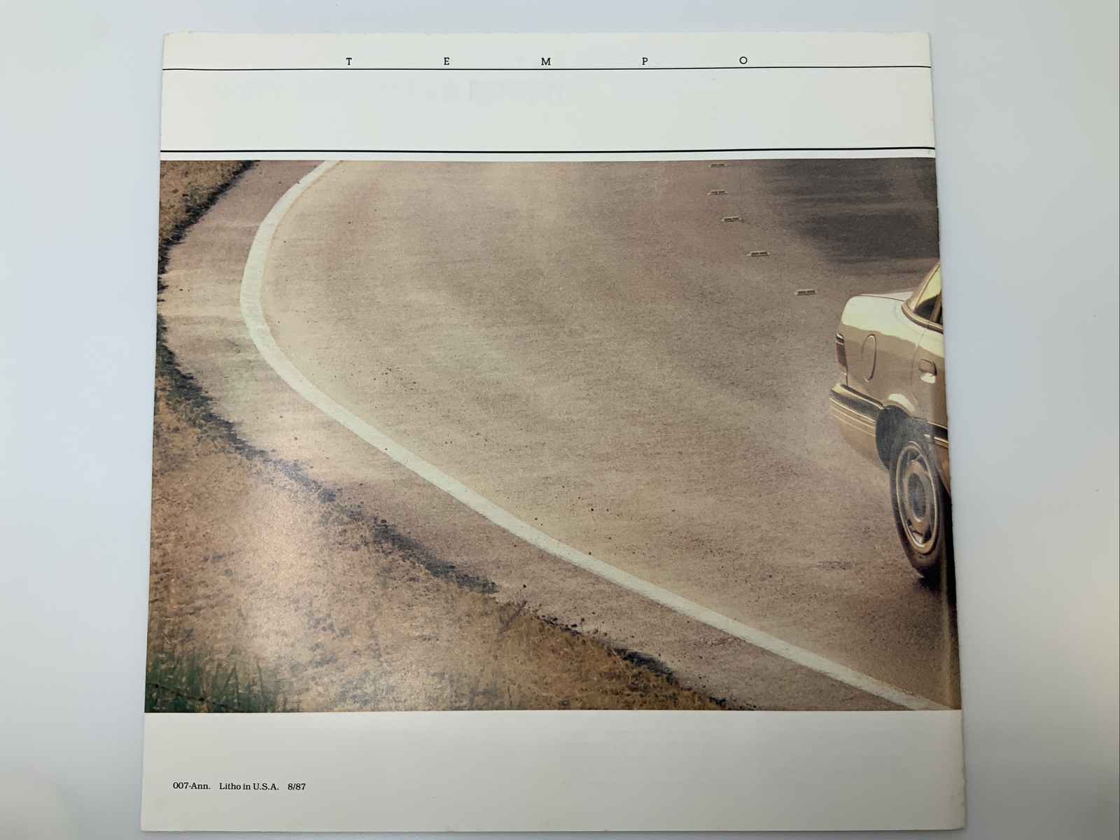 1988 Ford Tempo Brochure - Photo 2 sur 2