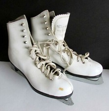 ICE SKATES Girl's Pre Owned Figure Skating White Leather Dominion FREE SH