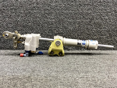 41000670-007 (Alt: 206-076-031-021) Hydraulic Research Servo Actuator Assembly