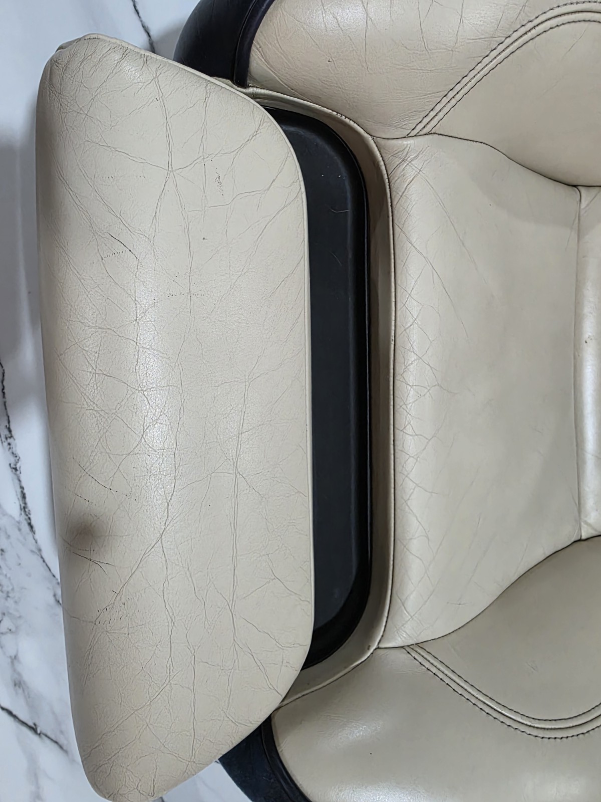 00-04 Aston Martin Recaro DB7 Passenger Seat - Navy And Cream