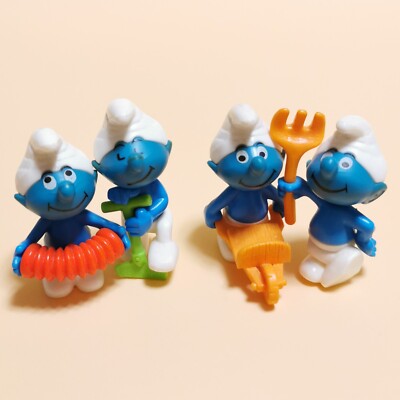 Kinder Surprise Toy Lot of 4 SMURFS GARDENER WORKERS 2'' Figure K97 Cake Topper